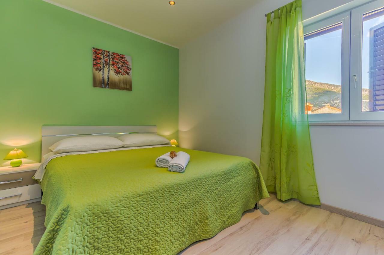 Apartment Adriano Бол Екстер'єр фото