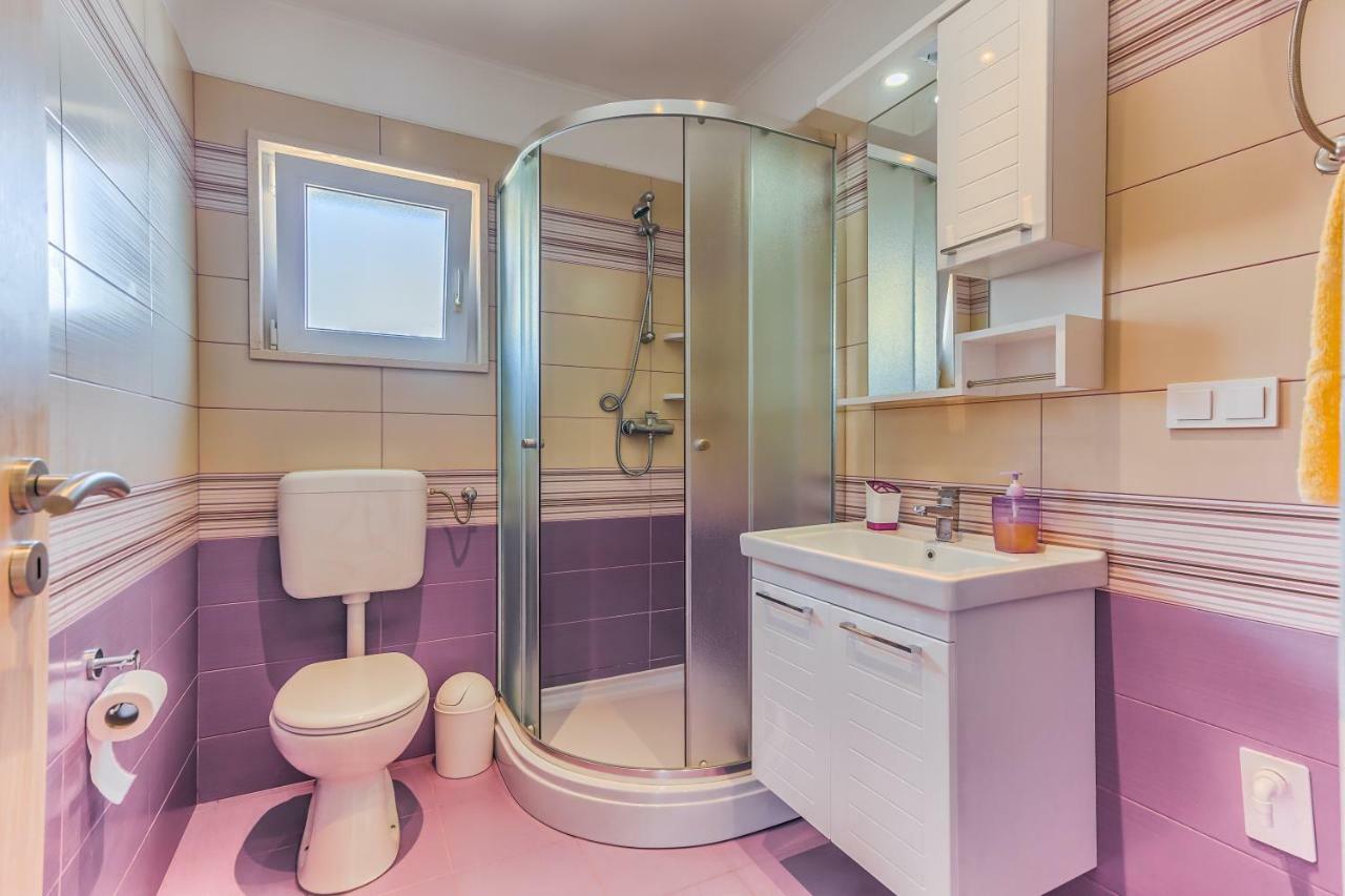 Apartment Adriano Бол Екстер'єр фото