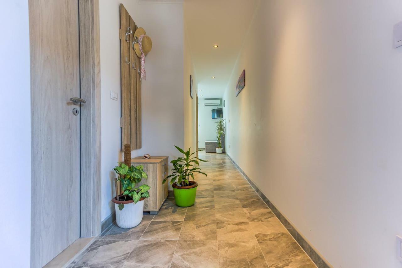 Apartment Adriano Бол Екстер'єр фото
